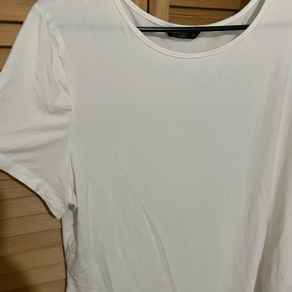 3 for $10⭐️BUNDLE⭐️SHEIN curve body suit bundle of 3! Size 3XL - Picture 4 of 16